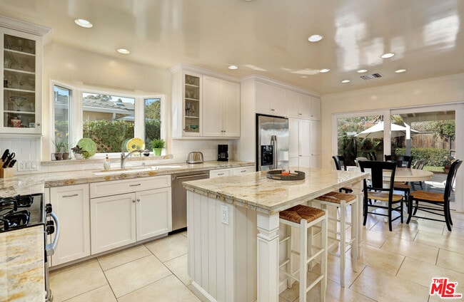 property at 11325 Elderwood St