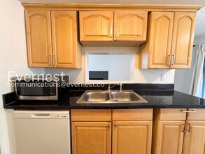 6470 S Dayton St in Englewood, CO - Building Photo - Building Photo