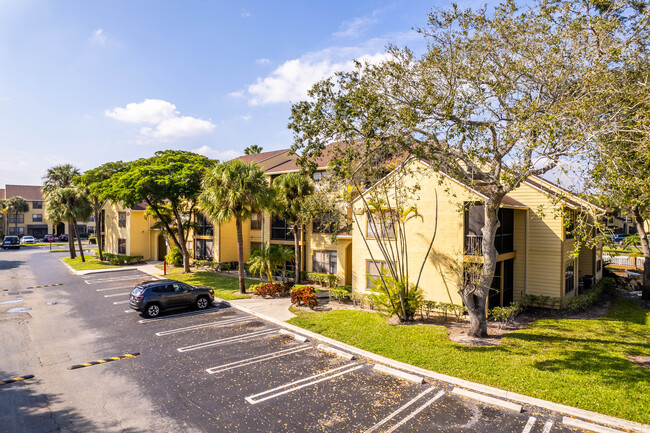 Boynton Landing Condominiums