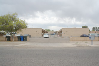 3828-3842 N Park Ave in Tucson, AZ - Foto de edificio - Building Photo