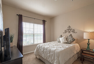 The Landings at Long Lake in Lakeland, FL - Foto de edificio - Interior Photo