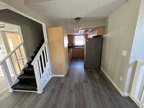 7023 Oakwood Dr in New Port Richey, FL - Building Photo - Building Photo