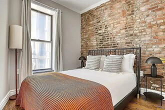 438 W 52nd St in New York, NY - Building Photo - Building Photo