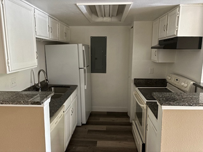 922 S Walden St in Aurora, CO - Building Photo - Building Photo