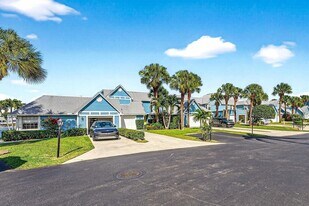 812 Ocean Dunes Cir in Jupiter, FL - Building Photo