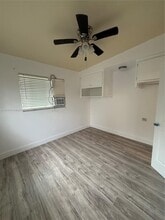 1107 Seventh Way in Ft. Myers, FL - Building Photo - Building Photo