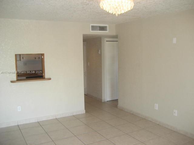 14525 N Kendall Dr in Miami, FL - Building Photo - Building Photo