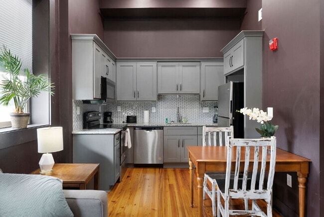 property at 10 W Main St