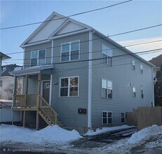 29 Dunford St in Providence, RI - Building Photo - Building Photo