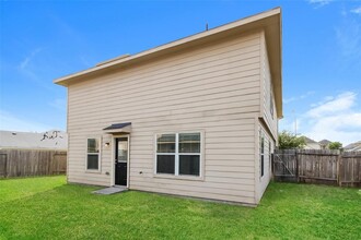 2411 Sailors Way in Houston, TX - Building Photo - Building Photo