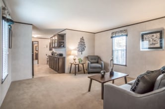 9973 Harbor Beach Ct in Fair Haven, MI - Foto de edificio - Building Photo