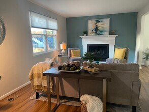 9705 Glen Ave in Silver Spring, MD - Foto de edificio - Building Photo