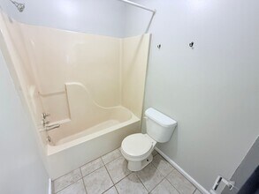 1001 Creekside Pl in Oxford, MS - Building Photo - Building Photo