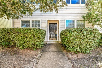 11926 Prior Park Dr in Houston, TX - Building Photo - Building Photo