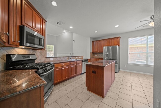 property at 42 Ebony Oaks Pl