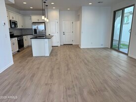 1223 W Sparrow Dr in Queen Creek, AZ - Building Photo