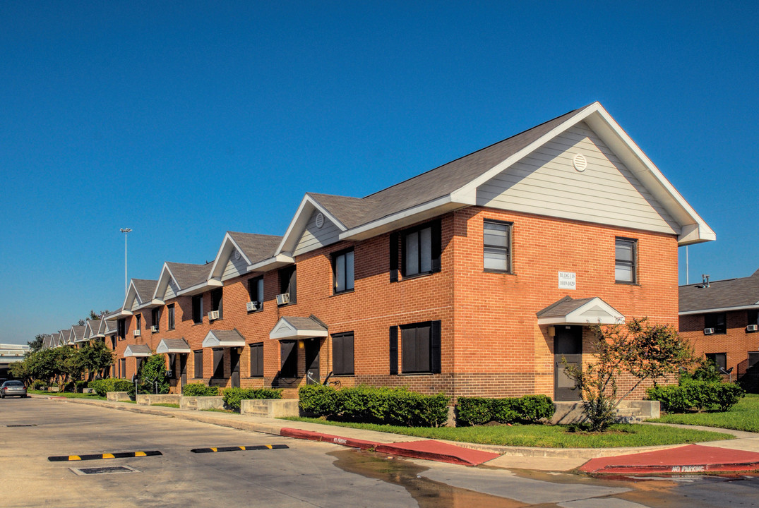 Kelly Village in Houston, TX - Foto de edificio