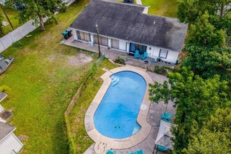 2233 E Kaley Ave in Orlando, FL - Building Photo - Building Photo