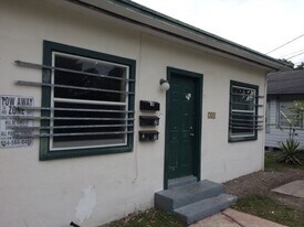 721 SW 2nd Ct in Fort Lauderdale, FL - Building Photo