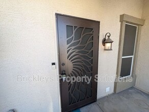 9213 E Wood Dr in Scottsdale, AZ - Building Photo - Building Photo