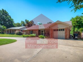 2024 NW 45th St in Oklahoma City, OK - Building Photo - Building Photo