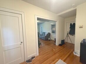 1472 Commonwealth Ave in Boston, MA - Building Photo - Building Photo