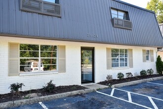 100 Burdine Rd in Greenville, SC - Building Photo - Building Photo