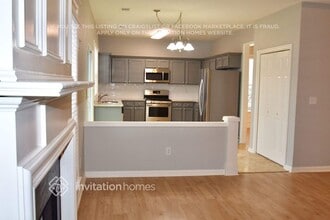 13558 Weycroft Cir in Alpharetta, GA - Foto de edificio - Building Photo
