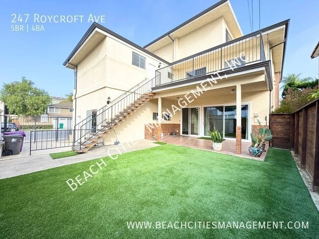 property at 247 Roycroft Ave