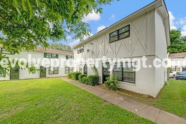 3455 Pruett Ct