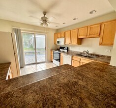 1801 Park Haven Dr in Champaign, IL - Building Photo - Building Photo