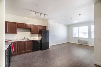 Range View Apartments in Aurora, CO - Foto de edificio - Interior Photo