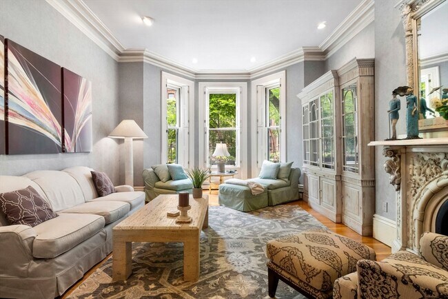 property at 319 Marlborough St