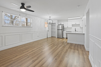 The Reserves at Talon Trace in Cincinnati, OH - Foto de edificio - Interior Photo