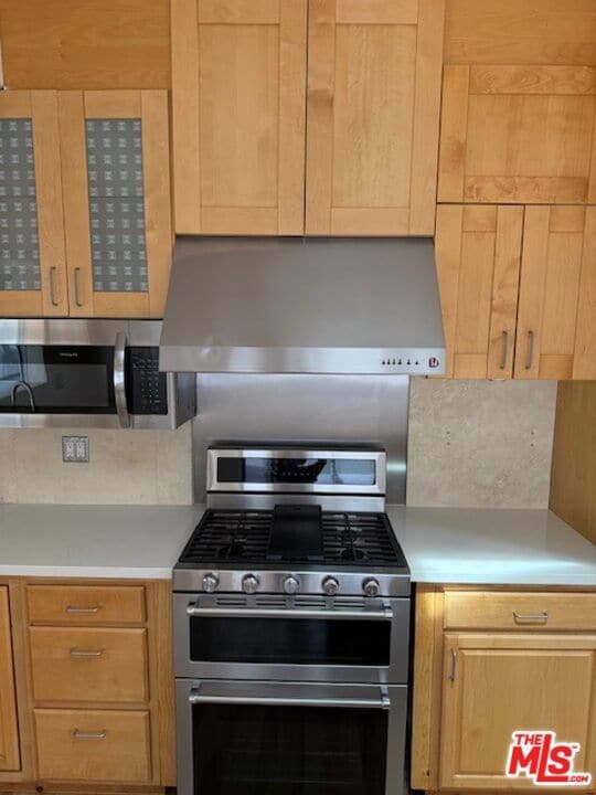 4351 Allott Ave in Los Angeles, CA - Building Photo - Building Photo