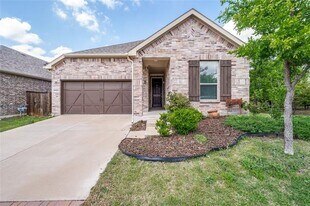 8089 Rabbit Dr in Frisco, TX - Building Photo