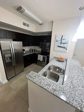 79 ave 53st Ave in Doral, FL - Building Photo - Building Photo