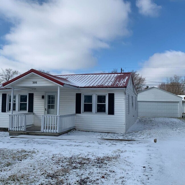 305 N Claypool Rd Rentals in Muncie, IN