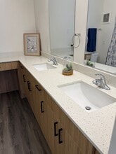 The Crest at Skyline in Mesa, AZ - Foto de edificio - Building Photo