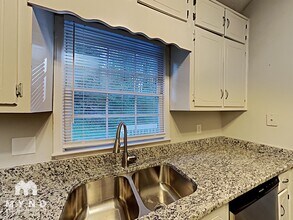 1427 Hillside Pl SE in Conyers, GA - Foto de edificio - Building Photo