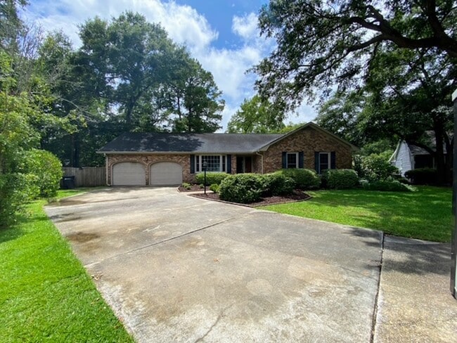 property at 1125 Clapper Ct