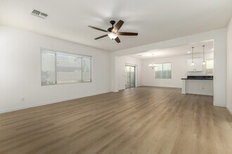 2972 E Shannon St in Gilbert, AZ - Building Photo - Building Photo