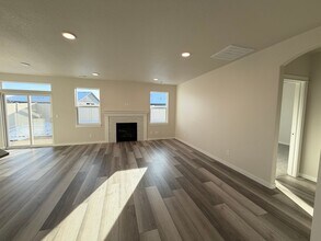 13621 N Apex Way in Hayden, ID - Building Photo - Building Photo