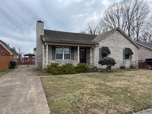 4402 Dellafay Dr in Louisville, KY - Building Photo - Building Photo