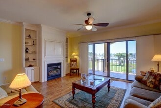 129 Spencer-Farlow Dr in Carolina Beach, NC - Building Photo - Building Photo