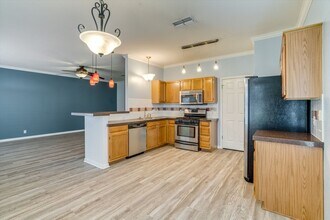 2300 Wisteria Way in Round Rock, TX - Building Photo - Building Photo