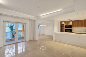 1415 Sunset Harbour Dr in Miami Beach, FL - Building Photo - Building Photo