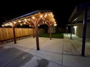 3030 W Rialto Ave in Visalia, CA - Building Photo - Building Photo