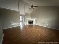 5446 Thackeray Dr in Fayetteville, NC - Building Photo - Building Photo