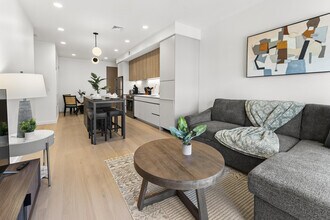 35 W 2nd St in Boston, MA - Building Photo - Building Photo